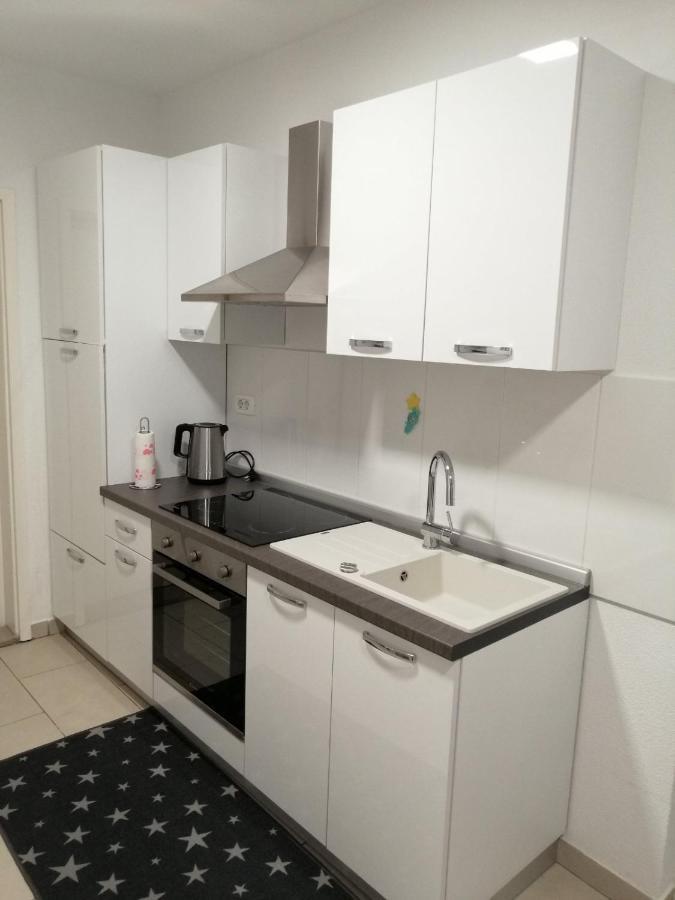 Apartment Tian Koper Exteriör bild